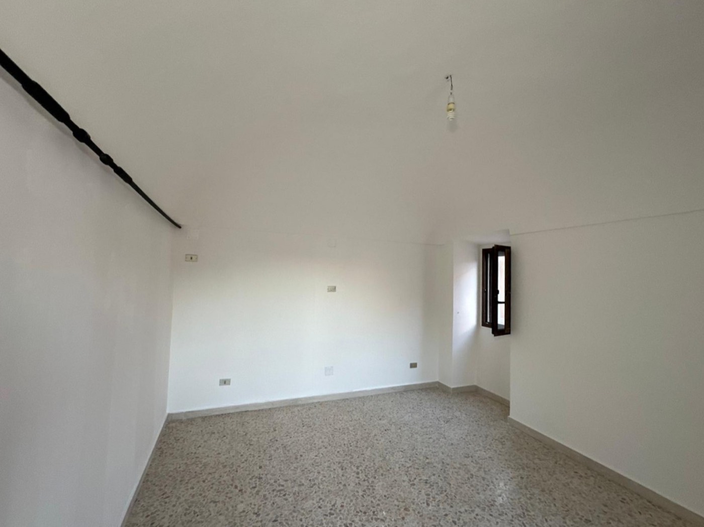 Independent Portion with Cellar in the Historic Heart of Torre de' Passeri property photograph