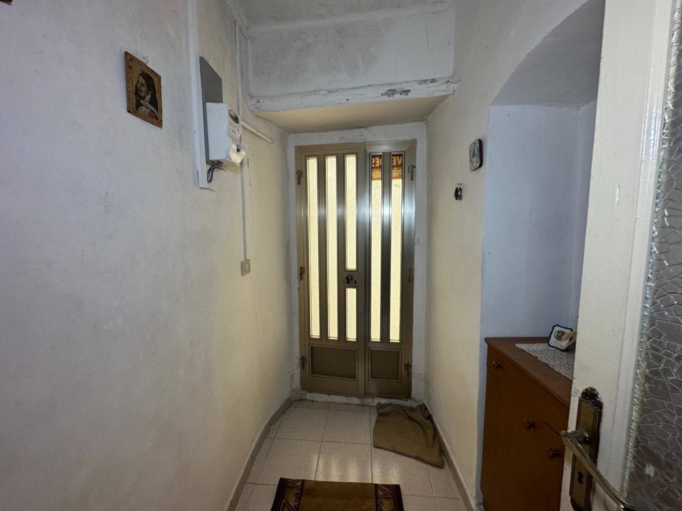 Townhouse with Outbuilding in Castiglione Messer Marino property photograph