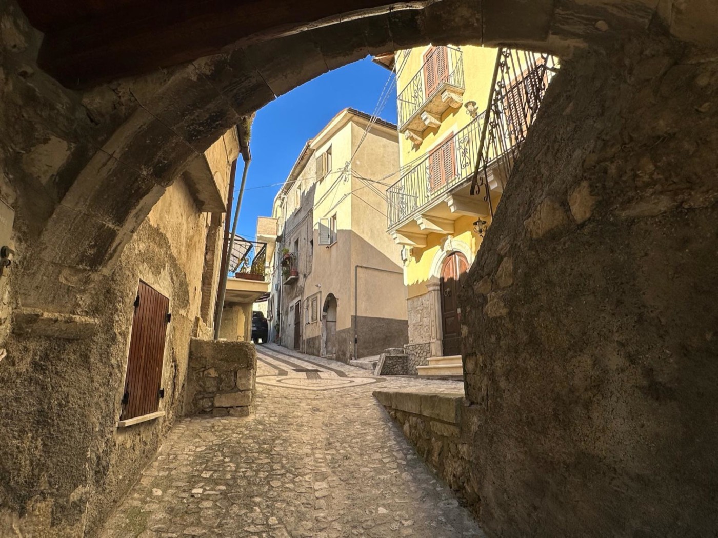 Townhouse in the Historic Centre of Caramanico Terme property photograph