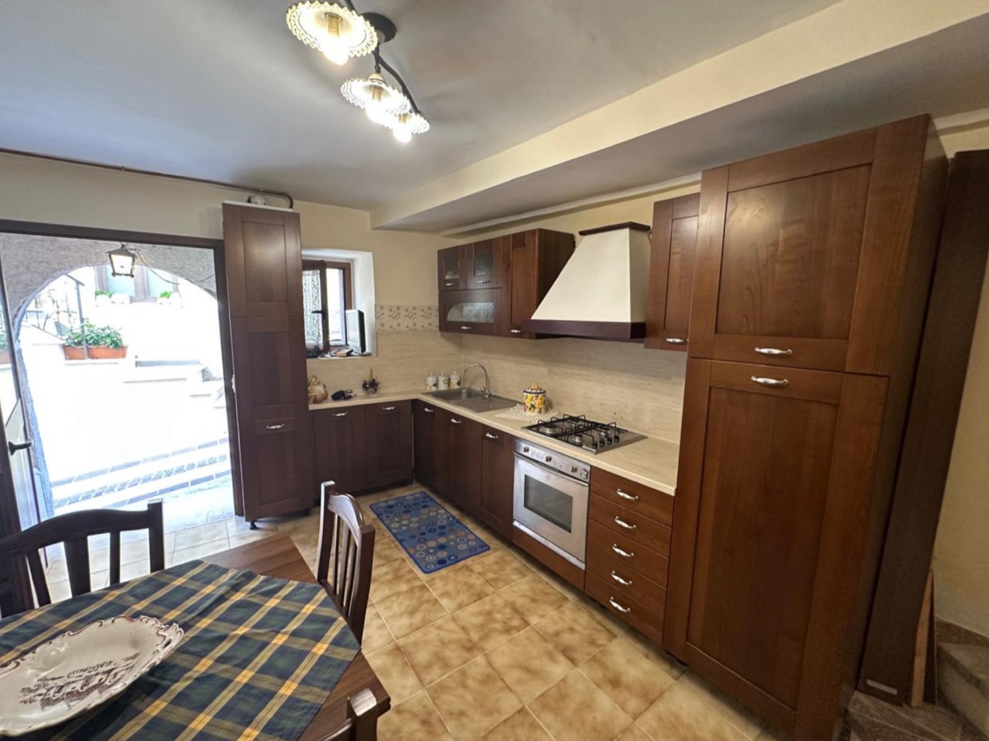 Townhouse in the Historic Centre of Caramanico Terme property photograph