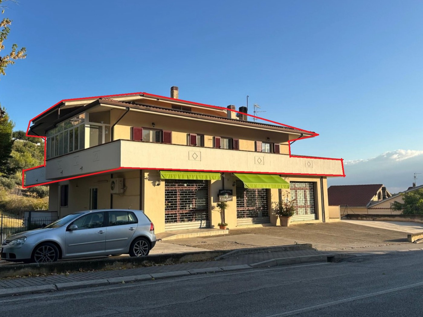 Apartment with Terrace, Attic and Storage Building property photograph