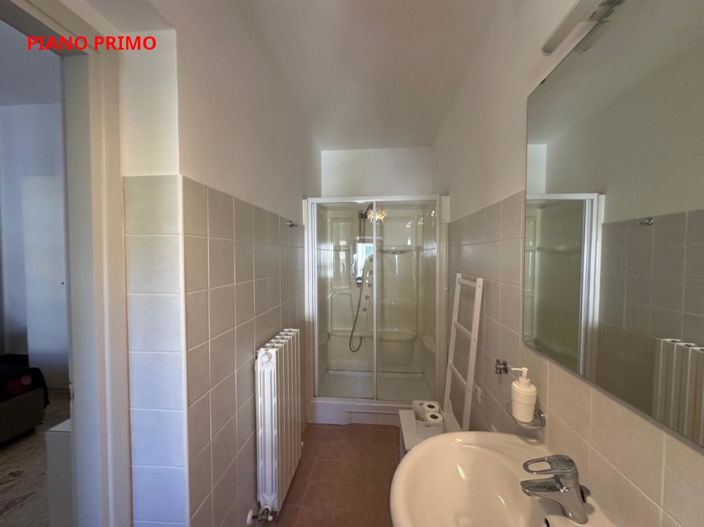 Spacious Home Operated as a B&B property photograph