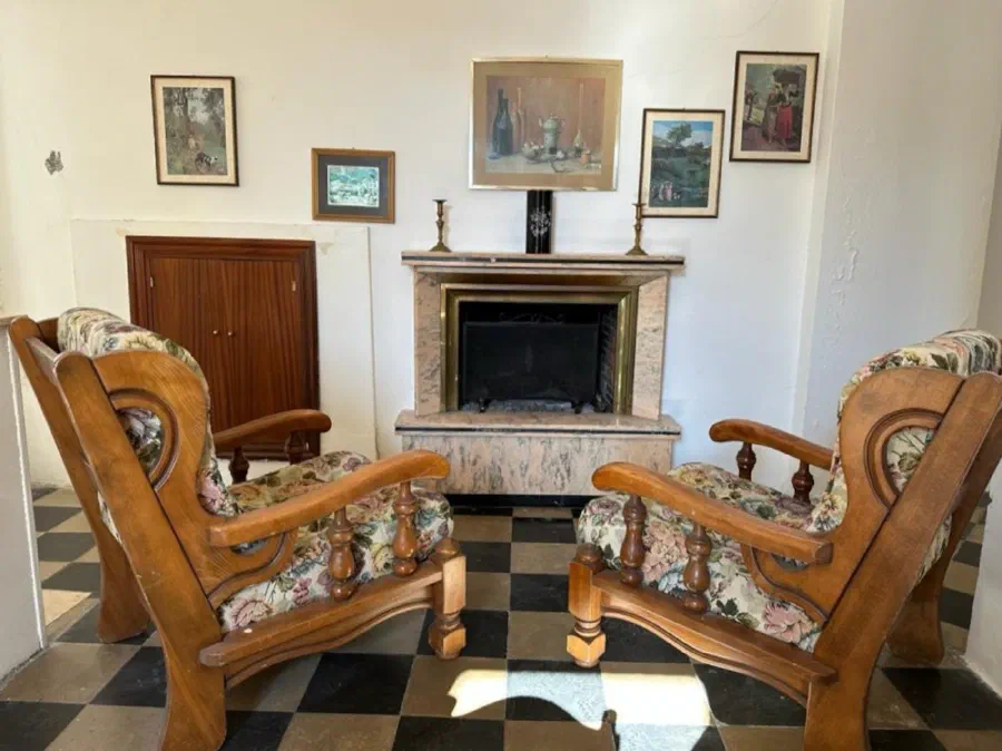 Detached House in the Historic Centre in San Valentino in Abruzzo Citeriore, PE