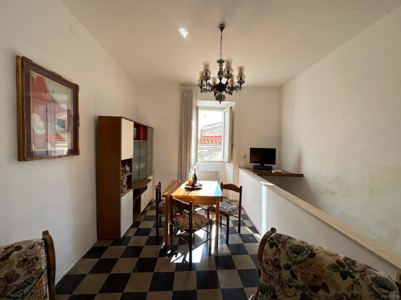 Detached House in the Historic Centre property photograph