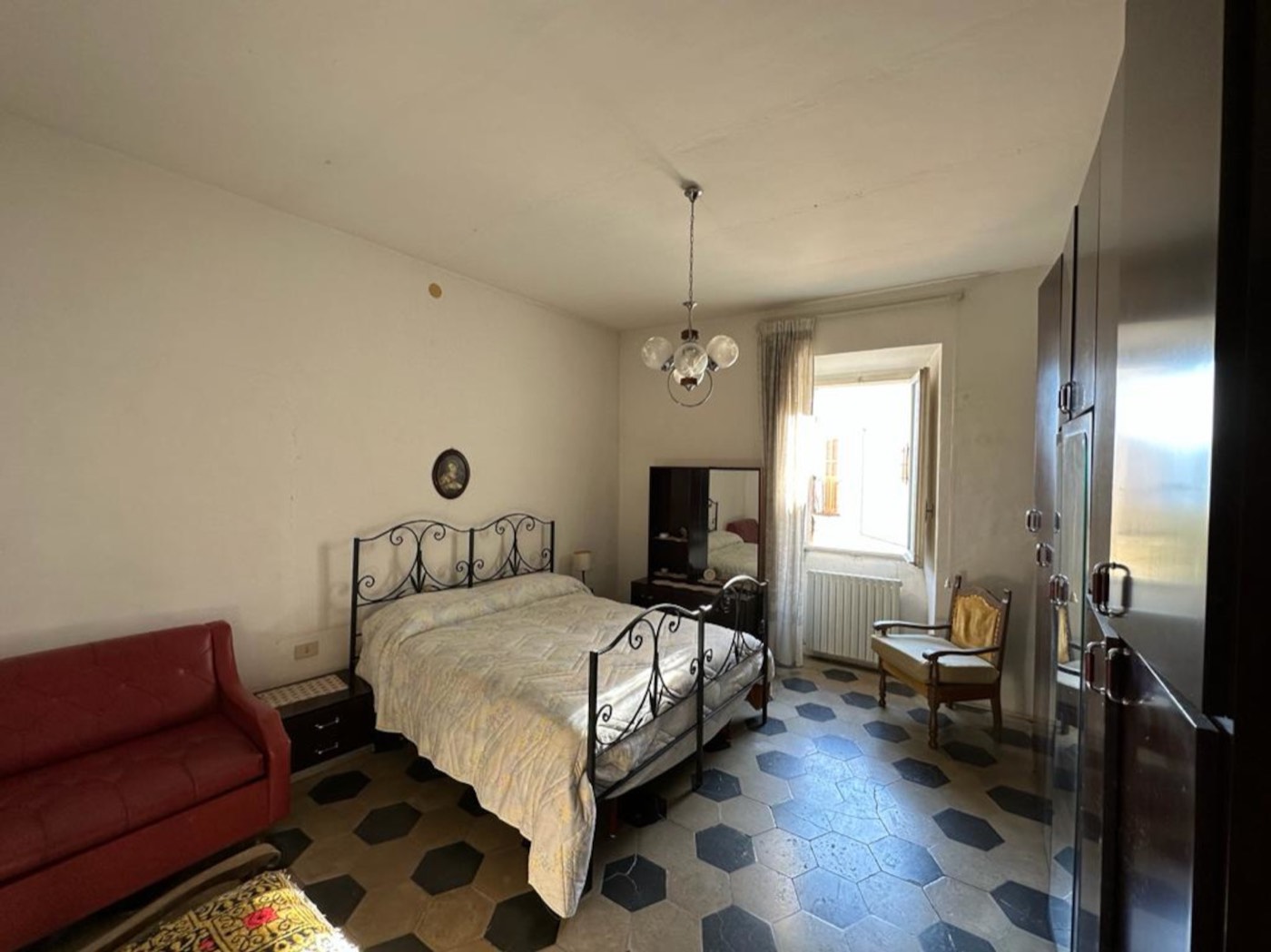 Detached House in the Historic Centre property photograph