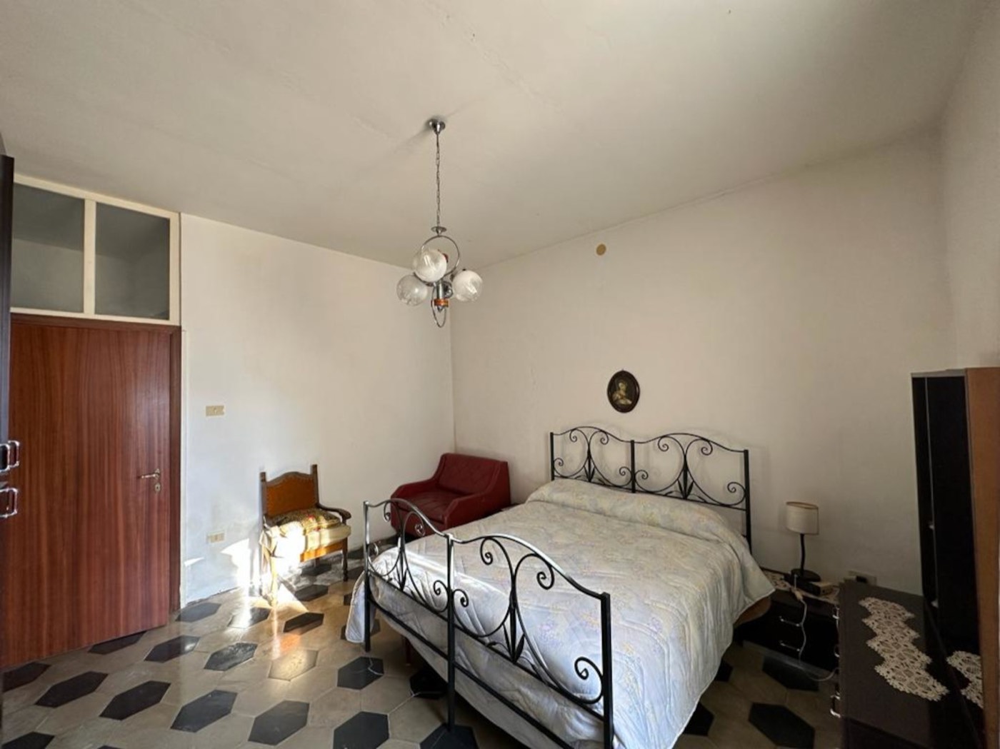 Detached House in the Historic Centre property photograph