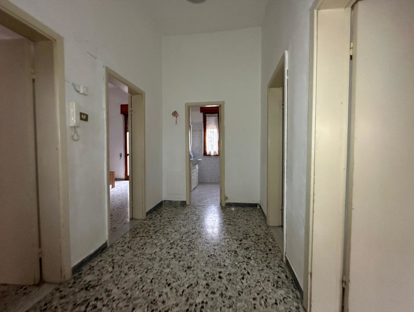 Apartment with Terrace and Attic in the Historic Centre property photograph