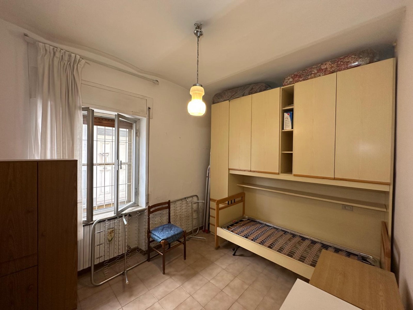 Ground-Floor Apartment in a Central Location property photograph