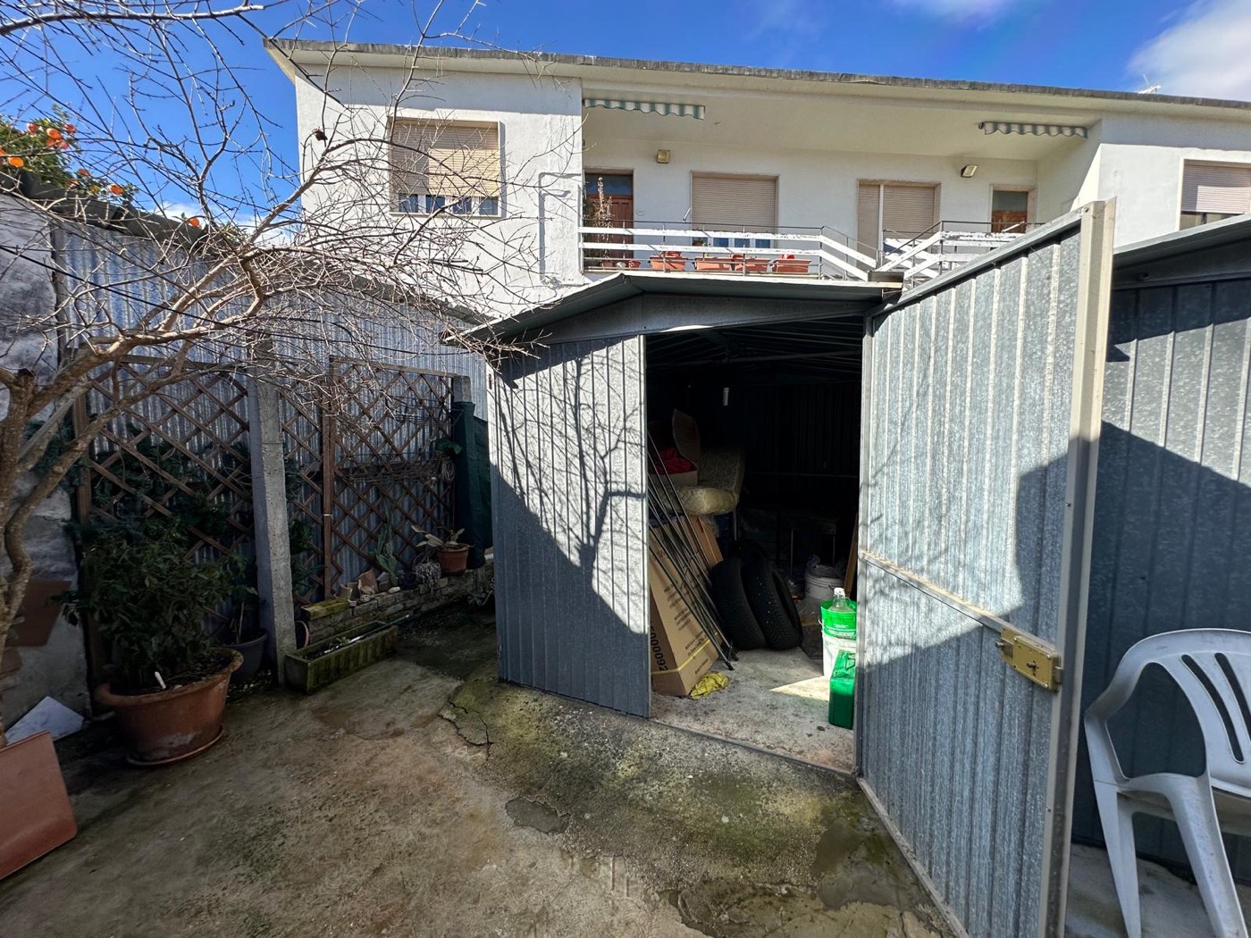 Ground-Floor Apartment in a Central Location property photograph