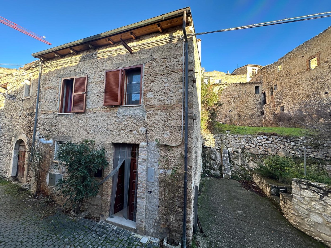 Traditional Stone House with Terrace in Gran Sasso National Park in Villa Santa Lucia degli Abruzzi, AQ