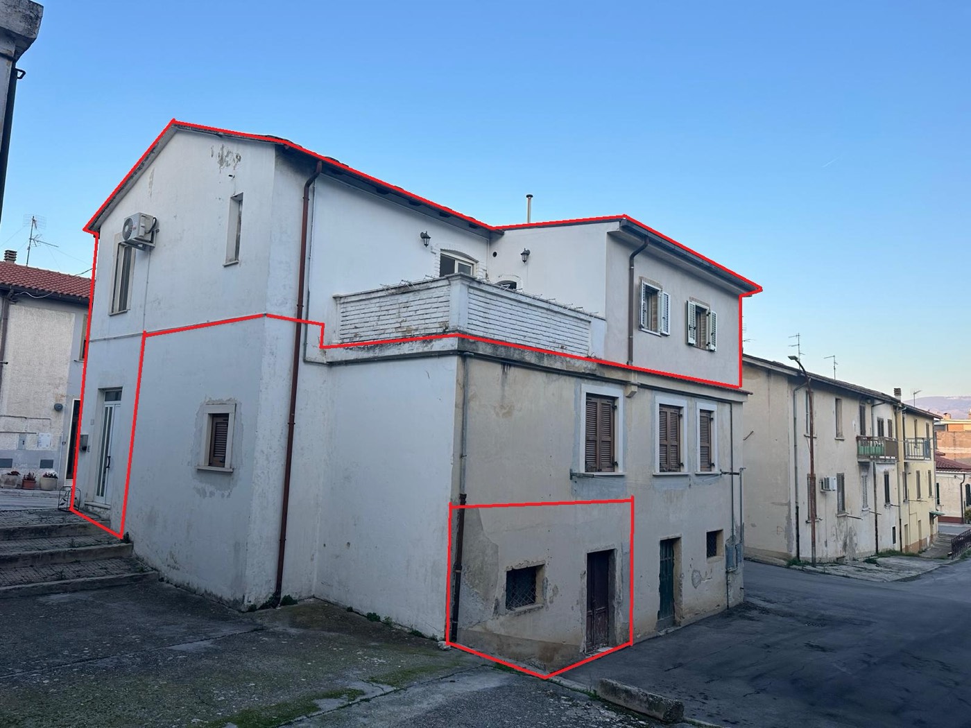 Apartment with Private Entrance and Majella-View Terrace property photograph