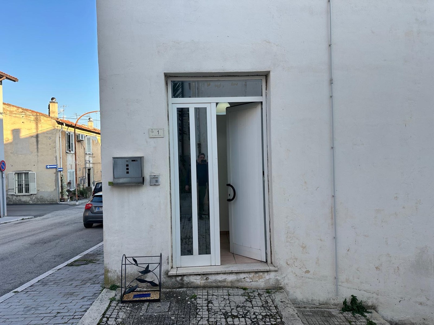 Apartment with Private Entrance and Majella-View Terrace property photograph