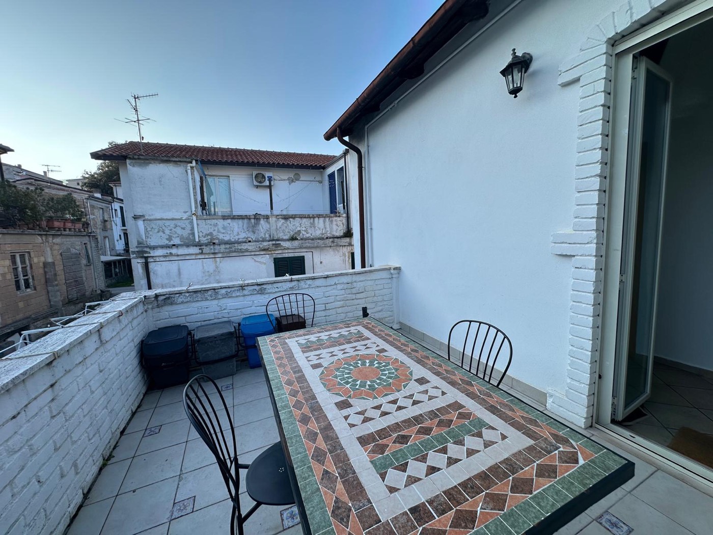 Apartment with Private Entrance and Majella-View Terrace property photograph
