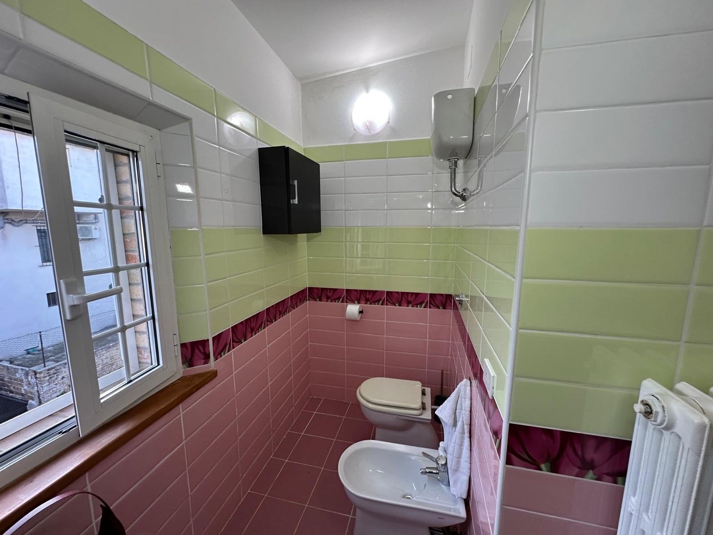 Apartment with Private Entrance and Majella-View Terrace property photograph