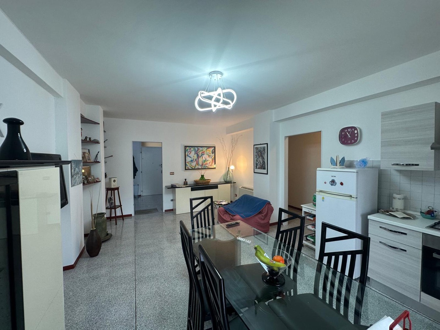 Apartment with Cellar and Communal Garden property photograph