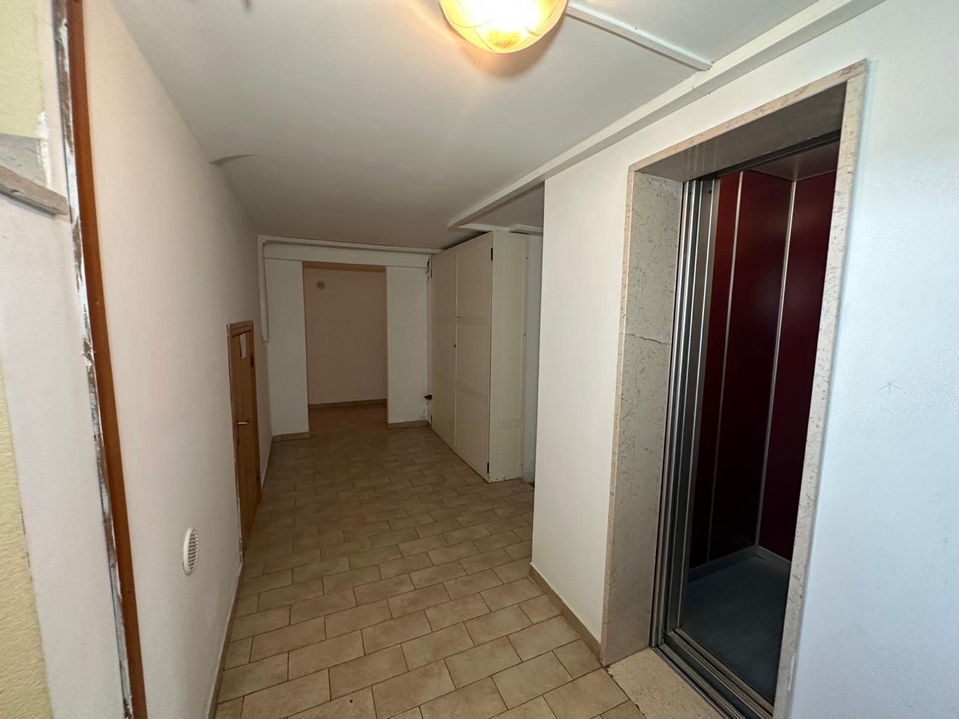 Apartment with Cellar and Communal Garden property photograph