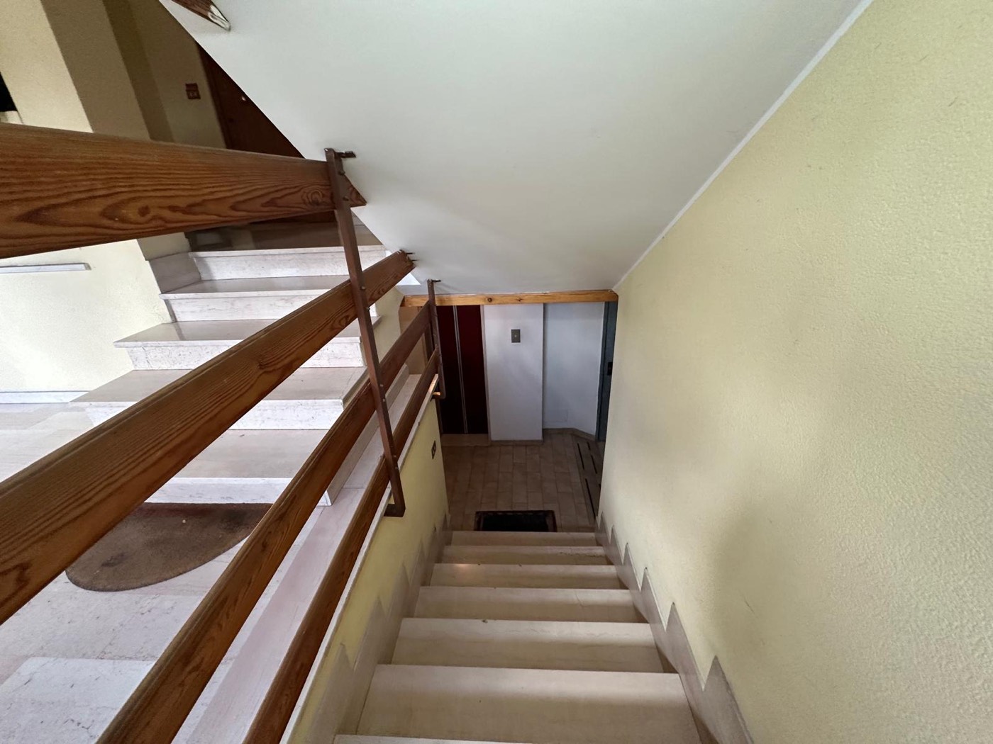 Apartment with Cellar and Communal Garden property photograph