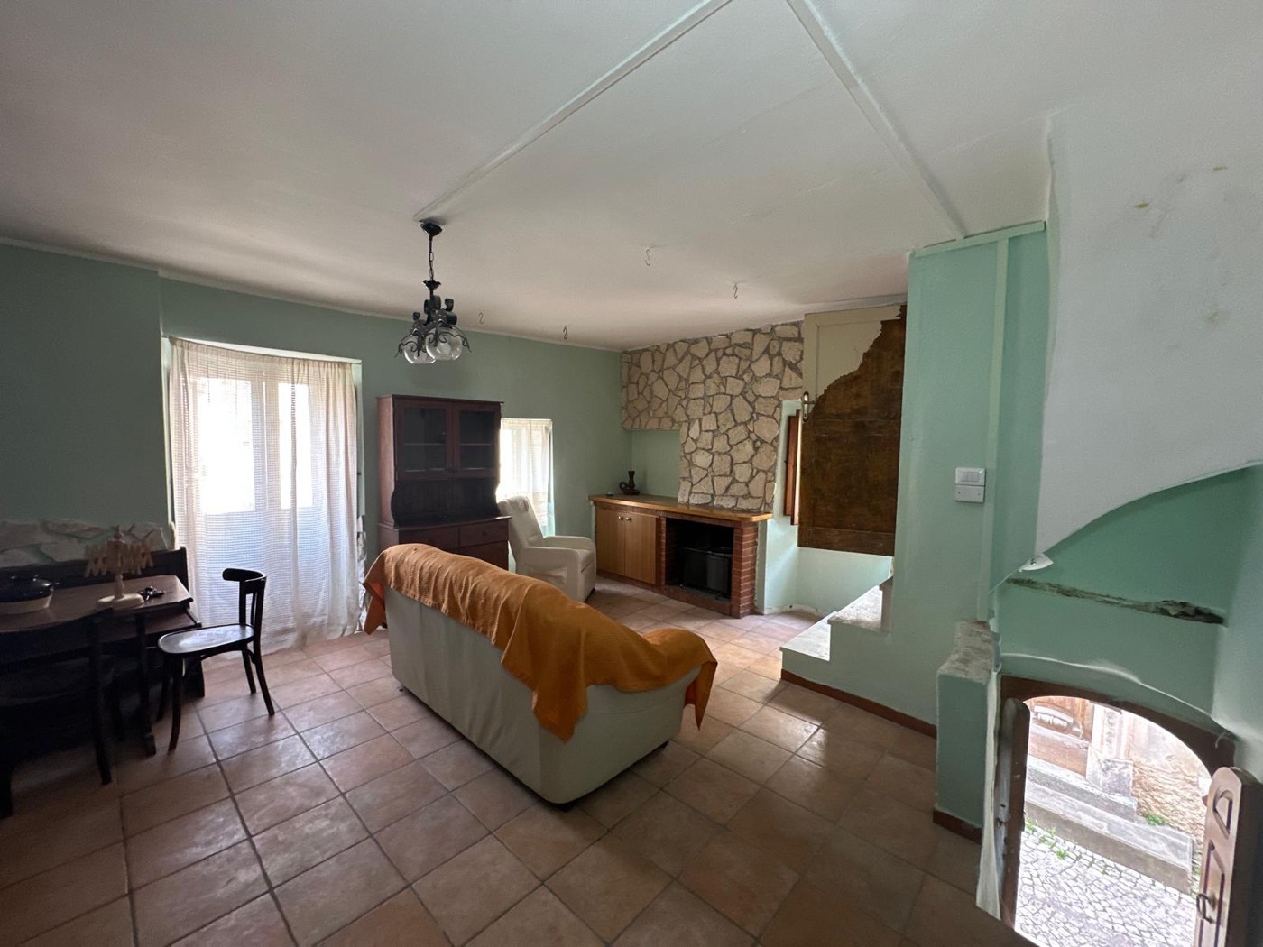Traditional Furnished House with a Stone Portal in the Historic Centre property photograph