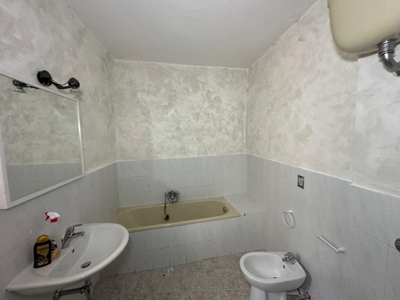 Traditional Furnished House with a Stone Portal in the Historic Centre property photograph
