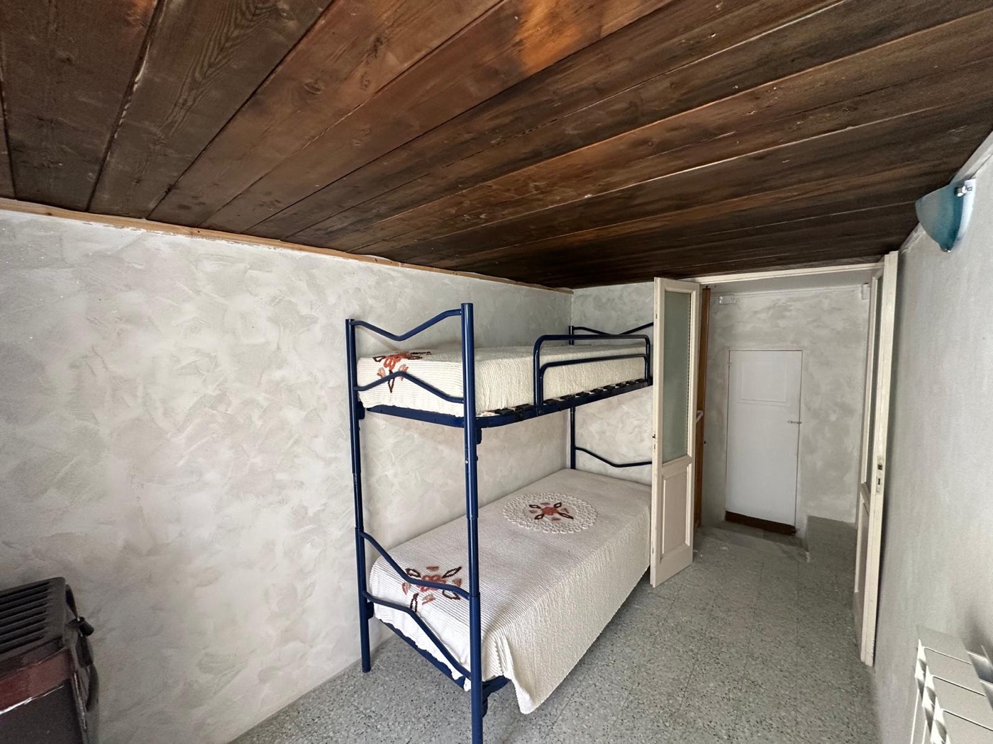 Traditional Furnished House with a Stone Portal in the Historic Centre property photograph