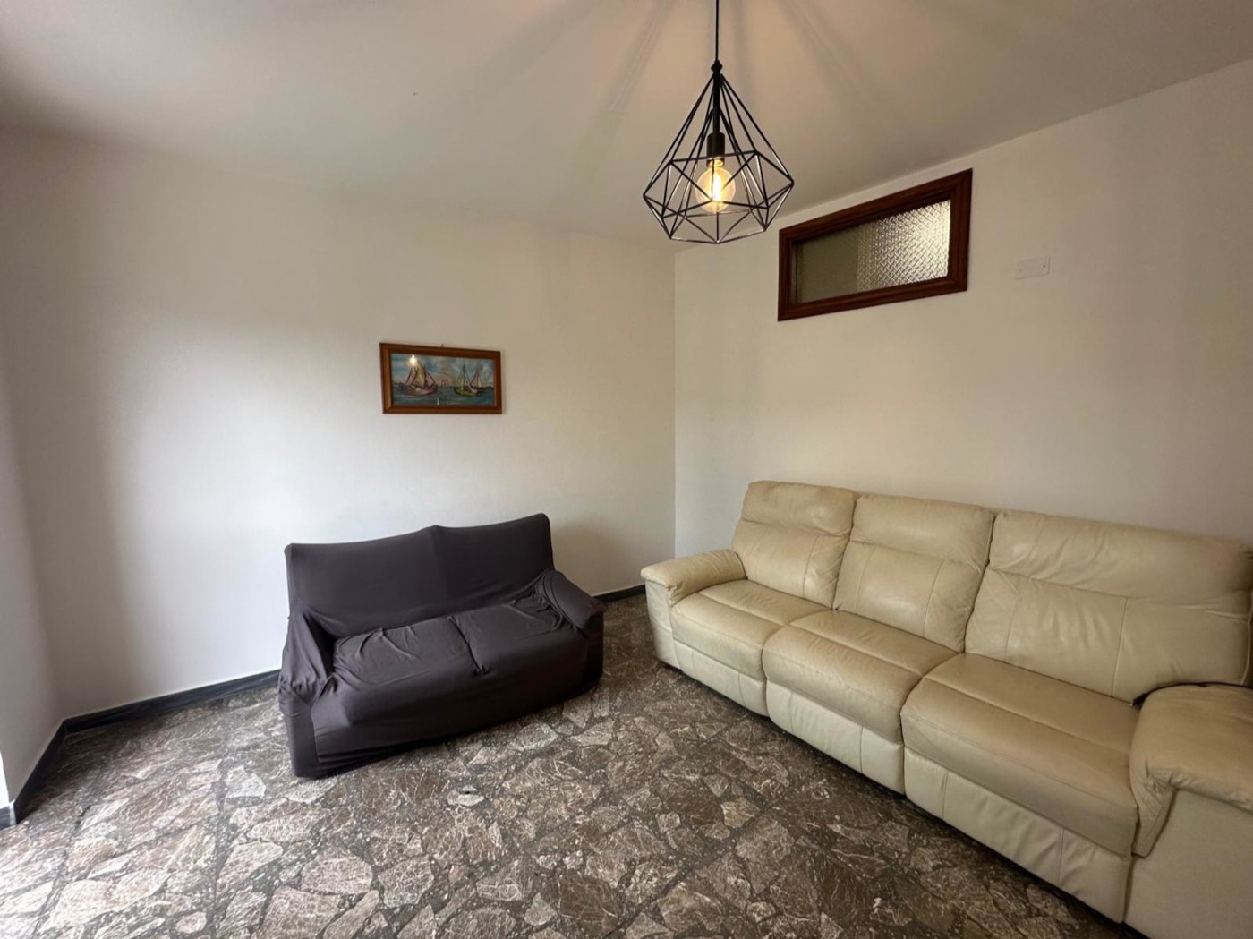 Spacious Independent Portion in Abbateggio property photograph