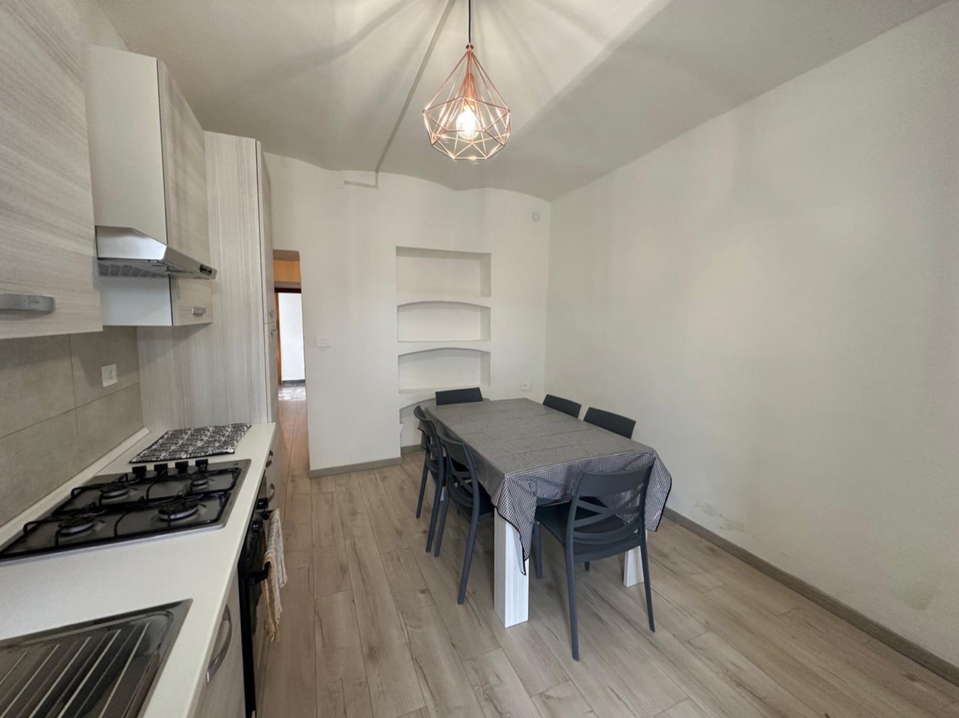 Spacious Independent Portion in Abbateggio property photograph