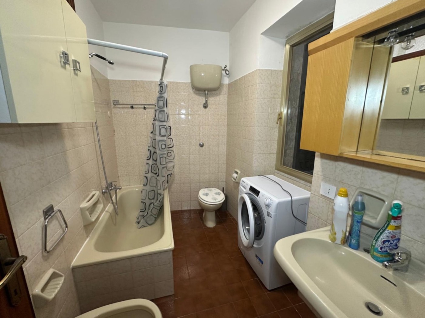Spacious Independent Portion in Abbateggio property photograph