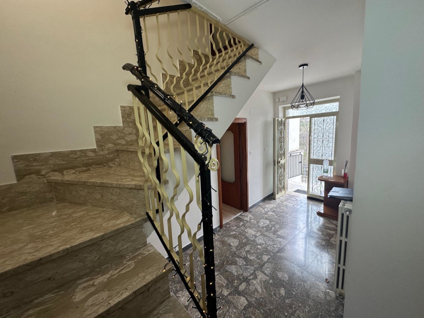 Spacious Independent Portion in Abbateggio property photograph