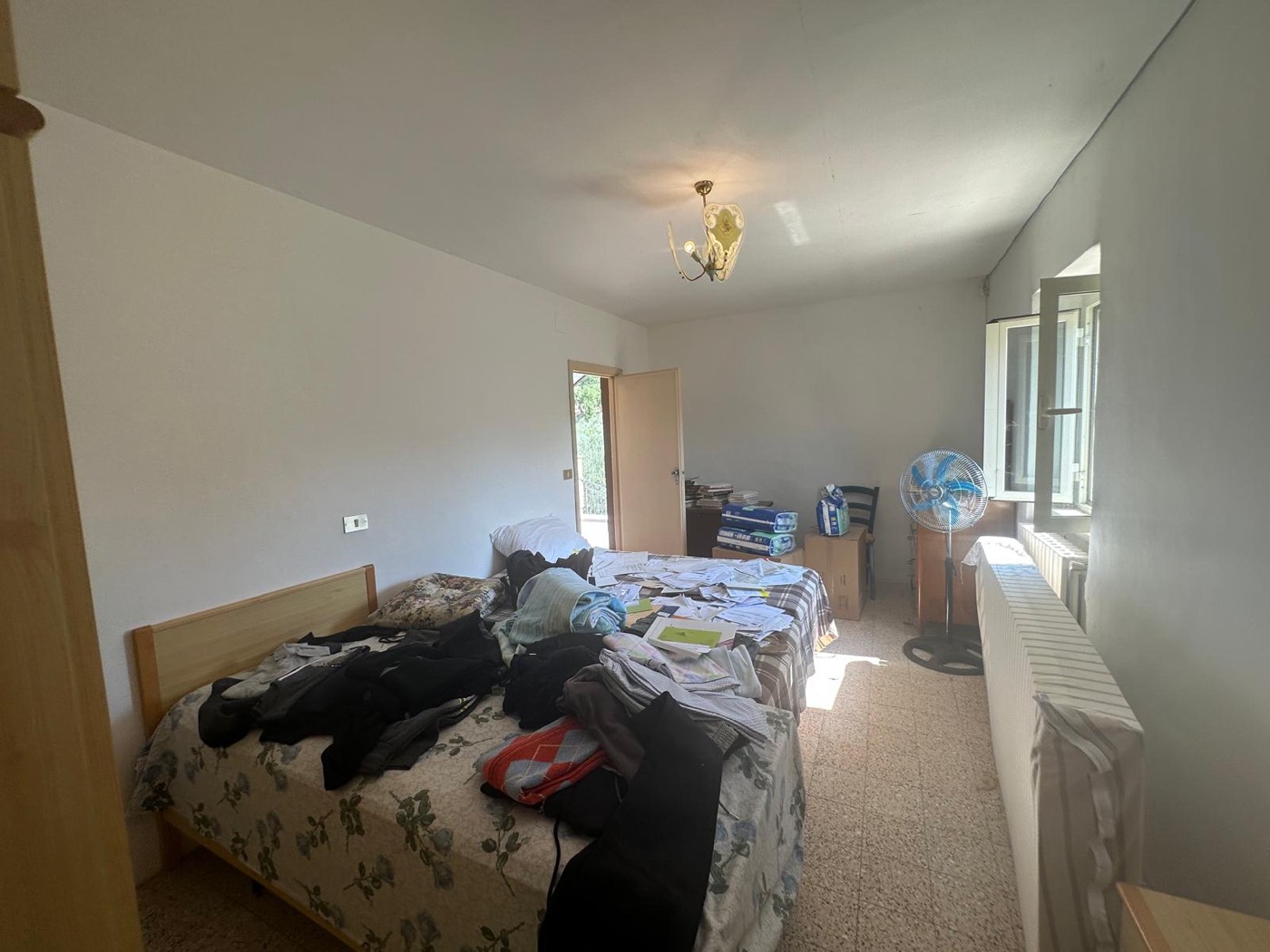 First-floor room — 1321