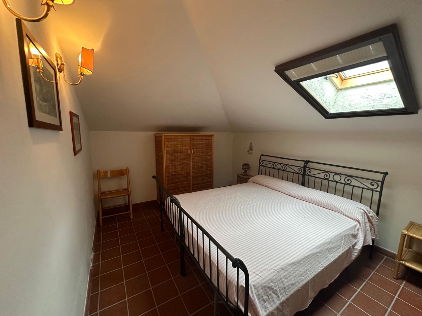 Attic bedrooms — 1329