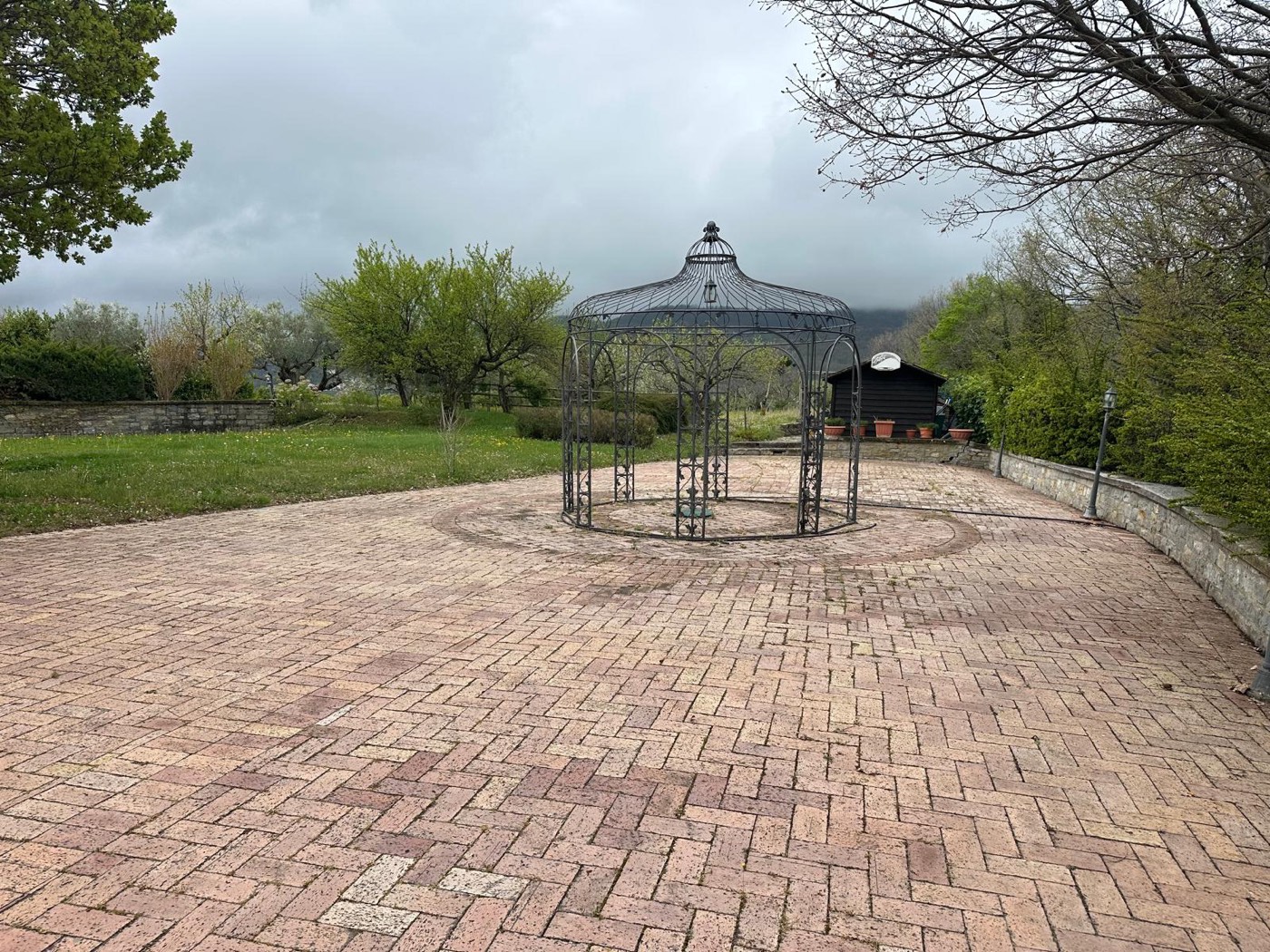 Paved garden courtyard — 1329