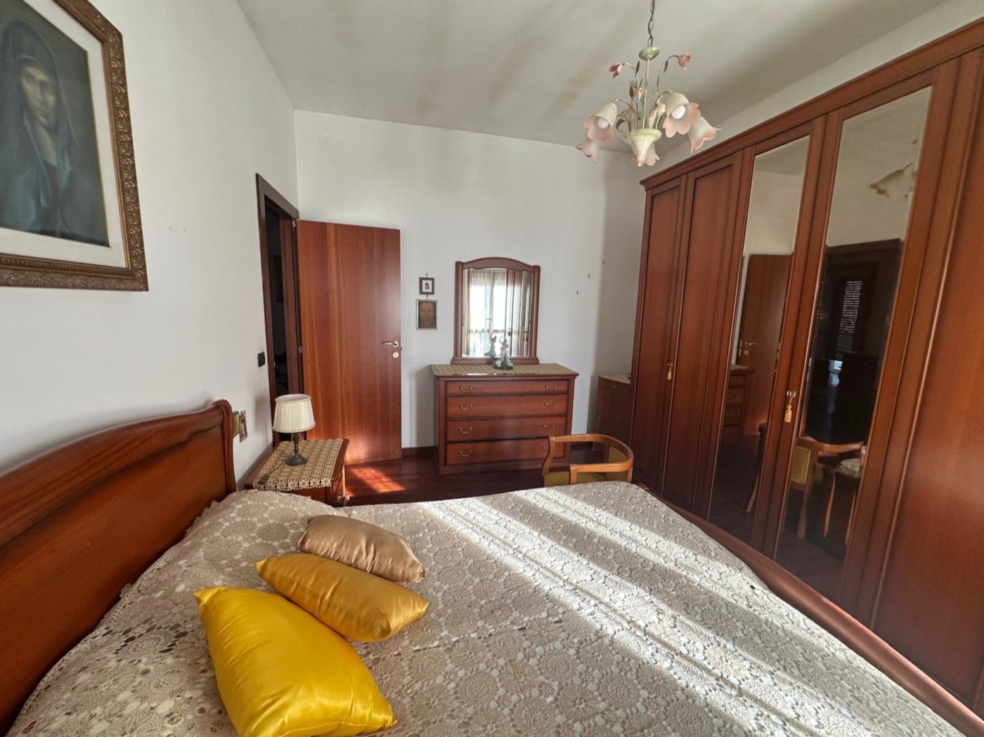 Master bedroom — 1339