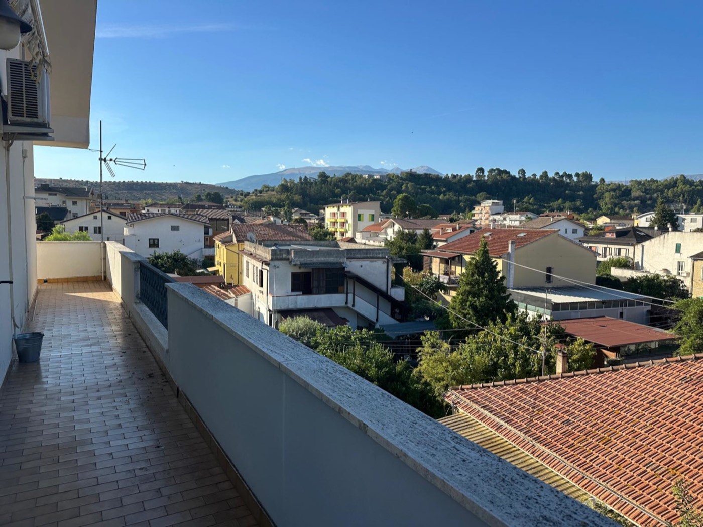 Wraparound balcony and views — 1339
