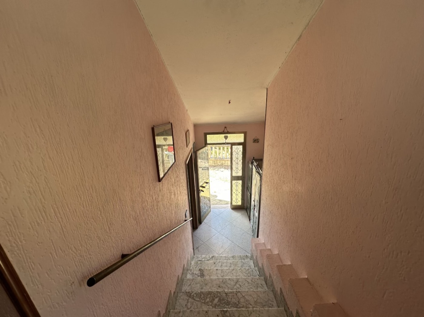 First-floor stairs and hallway — 1341