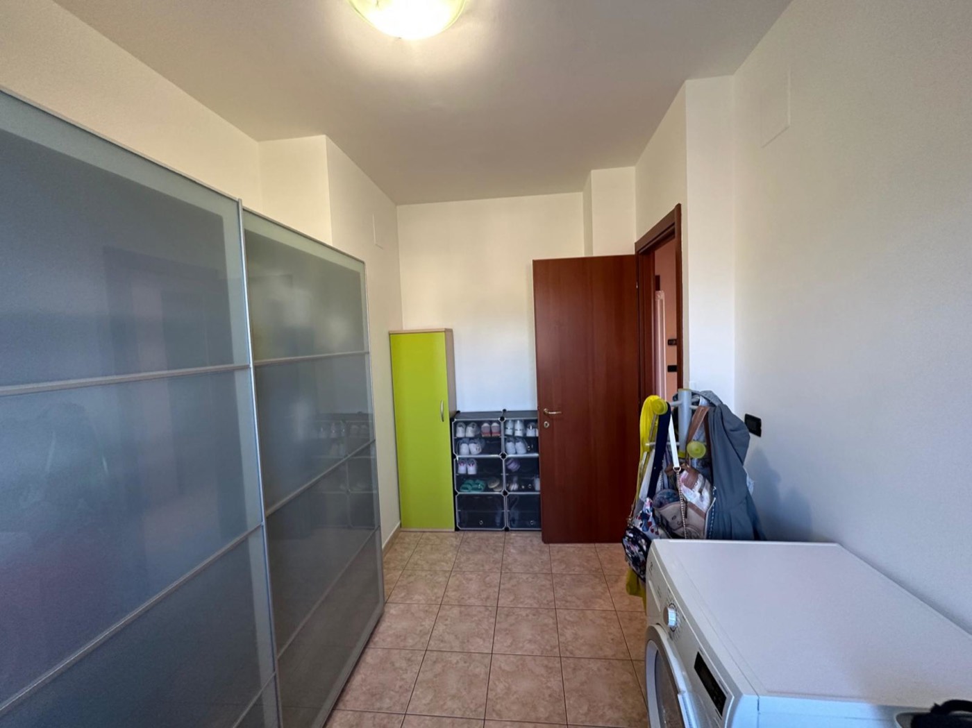 Study and storage space — 1343