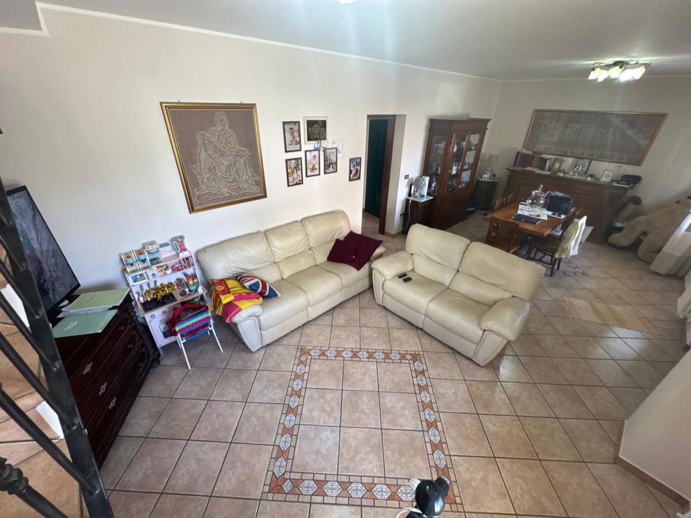 Living room — 1344